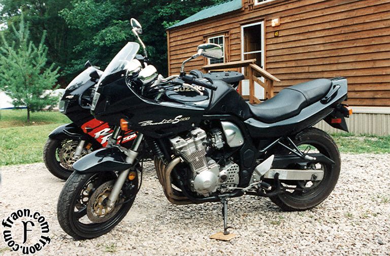 rcr10002b.jpg