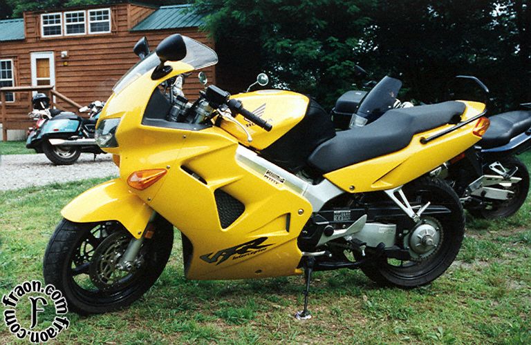 rcr10006b.jpg