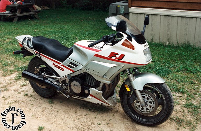 rcr10012b.jpg