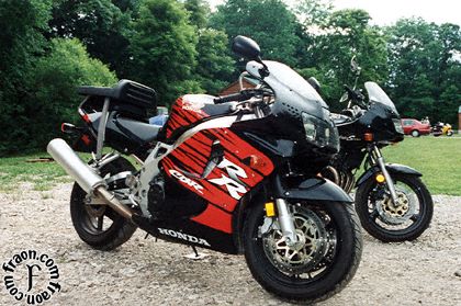 rcr10001.jpg